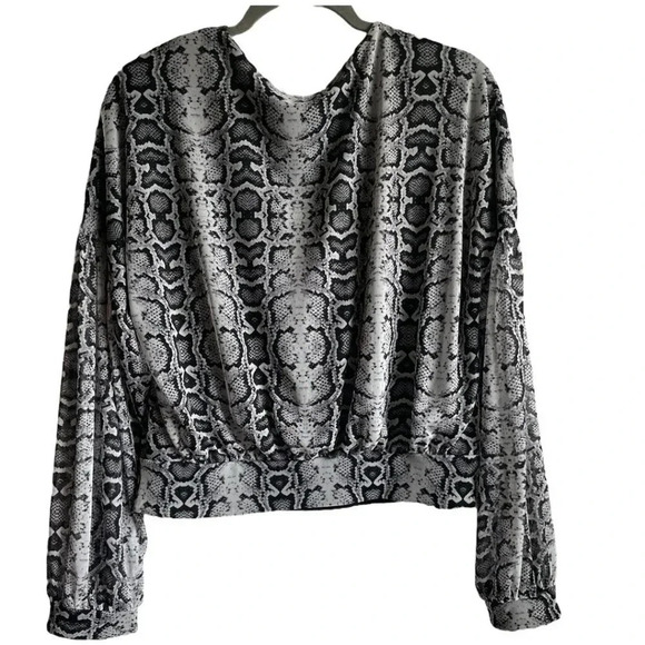 Express Snakeskin Print Long Sleeve Surplice Top, Medium, Black, White and Gray - Picture 5 of 11